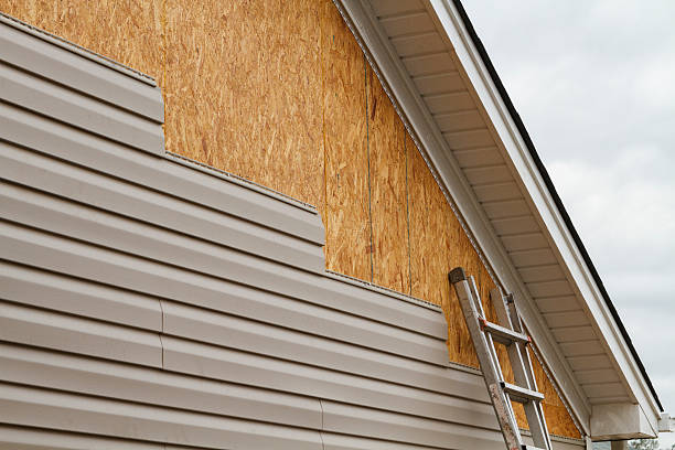 24/7 Emergency Siding Repair experts in Clinton, TN